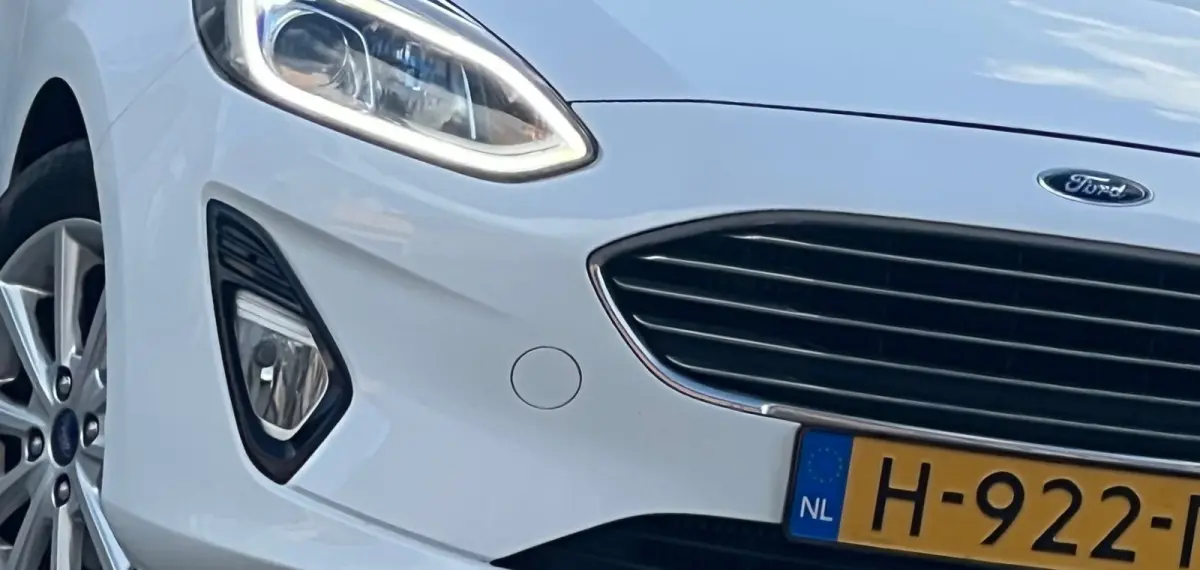 1.0 EcoBoost Titanium - Frozen White - Led/Carplay/LMV