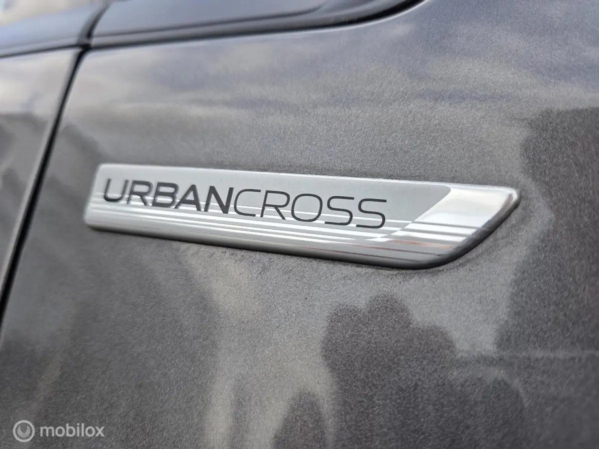 1.2 PureTech Urban Cross Led/Leder/1eEigenaar