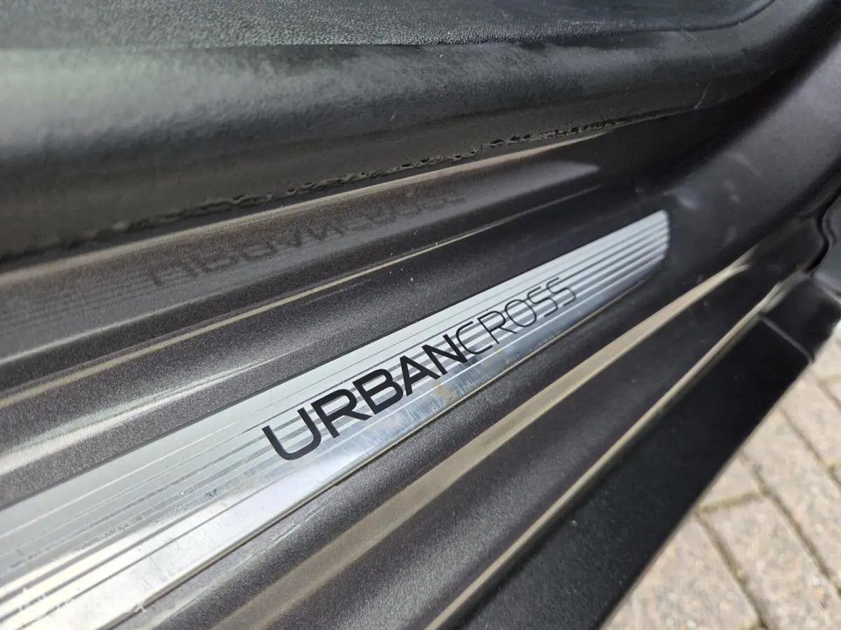 1.2 PureTech Urban Cross Led/Leder/1eEigenaar