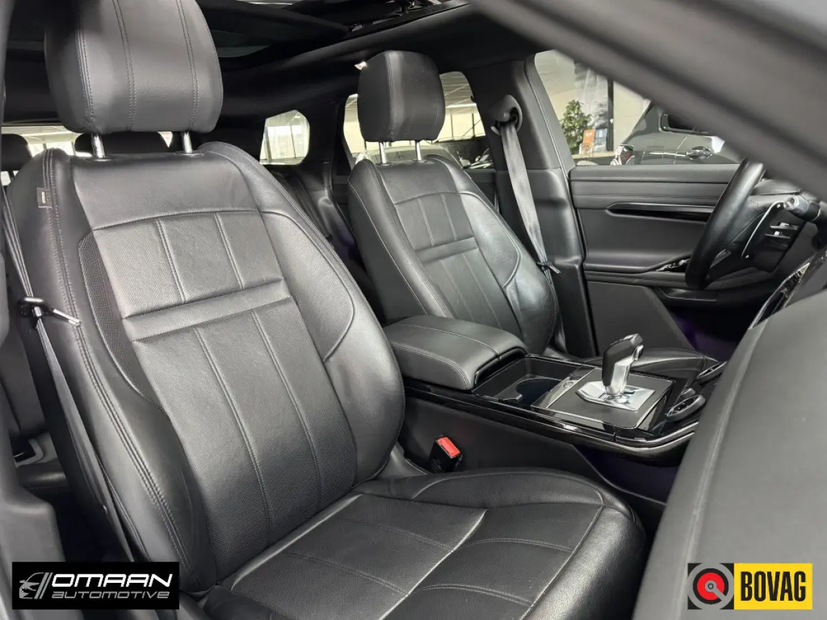 1.5 P300e AWD R-Dynamic Pano SE