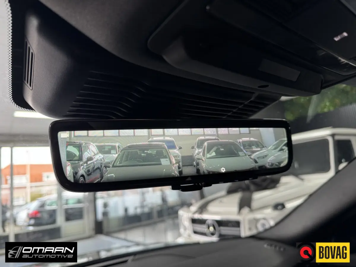 1.5 P300e AWD R-Dynamic Pano SE