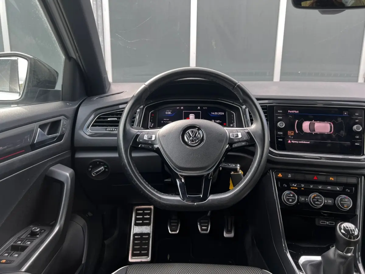 1.5TSI 150pk Sport | ACC | Camera | Carplay | Trekhaak | Navi | Climate