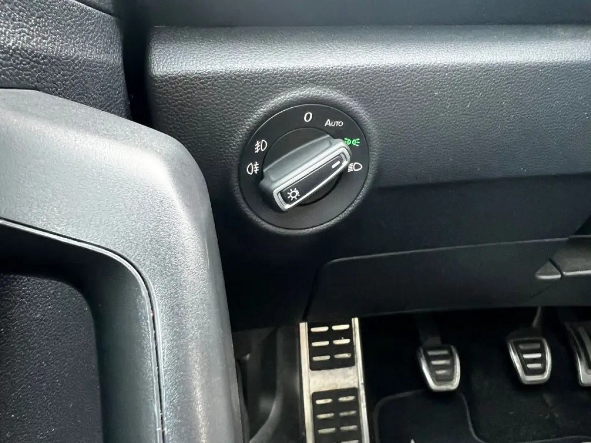 1.5TSI 150pk Sport | ACC | Camera | Carplay | Trekhaak | Navi | Climate