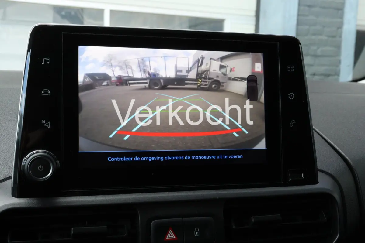 1.5 BlueHDI PRO l NAVI l CAMERA l PDC l DEALER ONDERHOUDEN