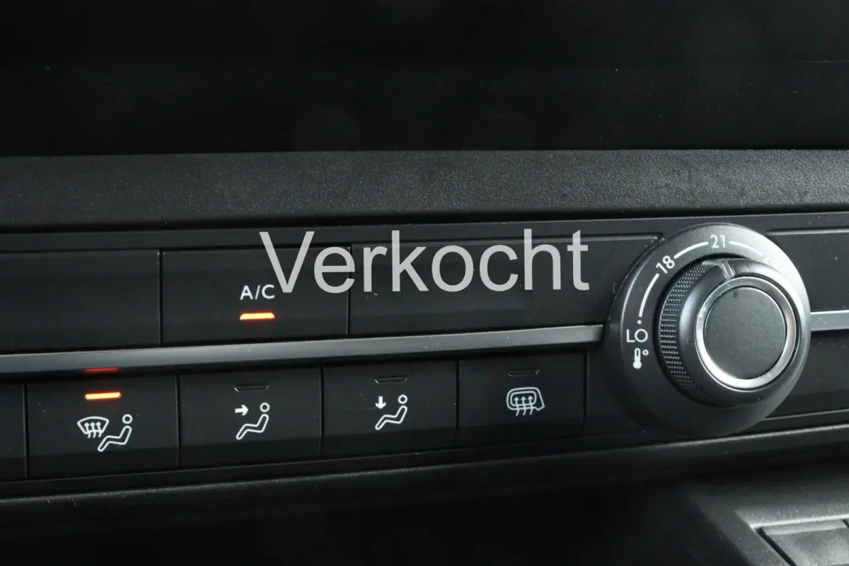 1.5 BlueHDI PRO l NAVI l CAMERA l PDC l DEALER ONDERHOUDEN