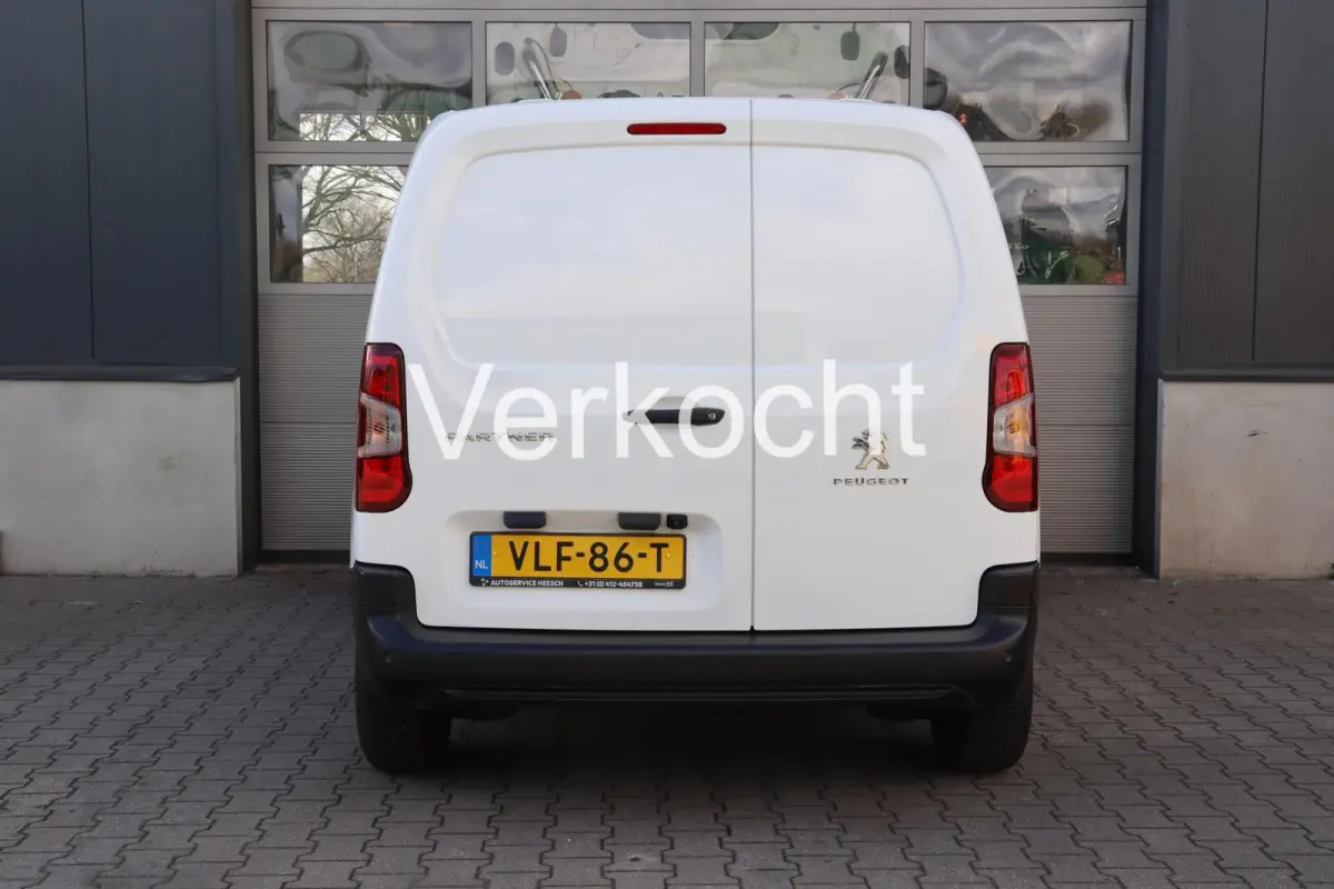 1.5 BlueHDI PRO l NAVI l CAMERA l PDC l DEALER ONDERHOUDEN