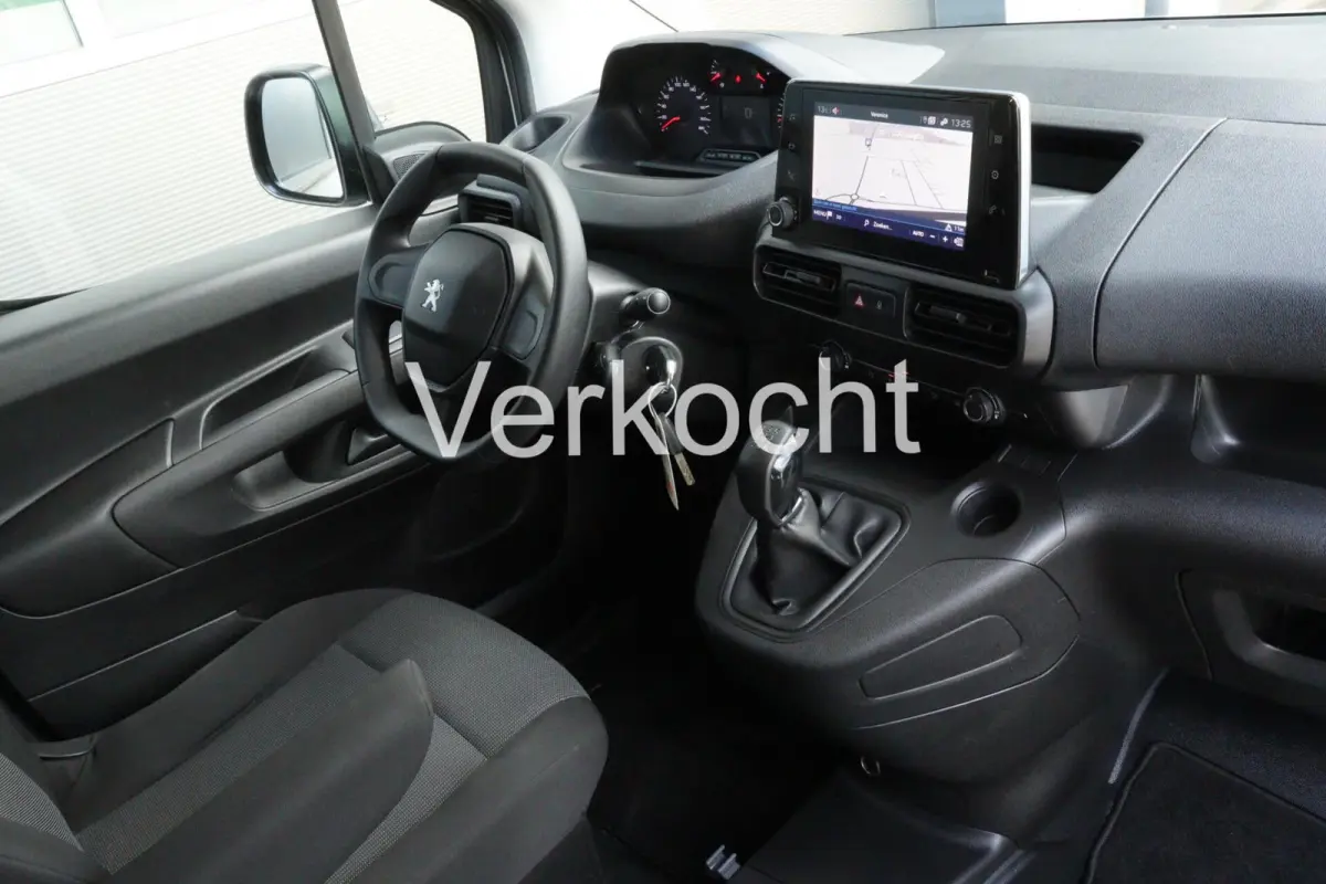 1.5 BlueHDI PRO l NAVI l CAMERA l PDC l DEALER ONDERHOUDEN