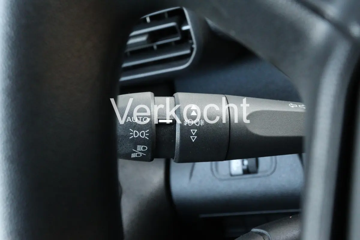 1.5 BlueHDI PRO l NAVI l CAMERA l PDC l DEALER ONDERHOUDEN