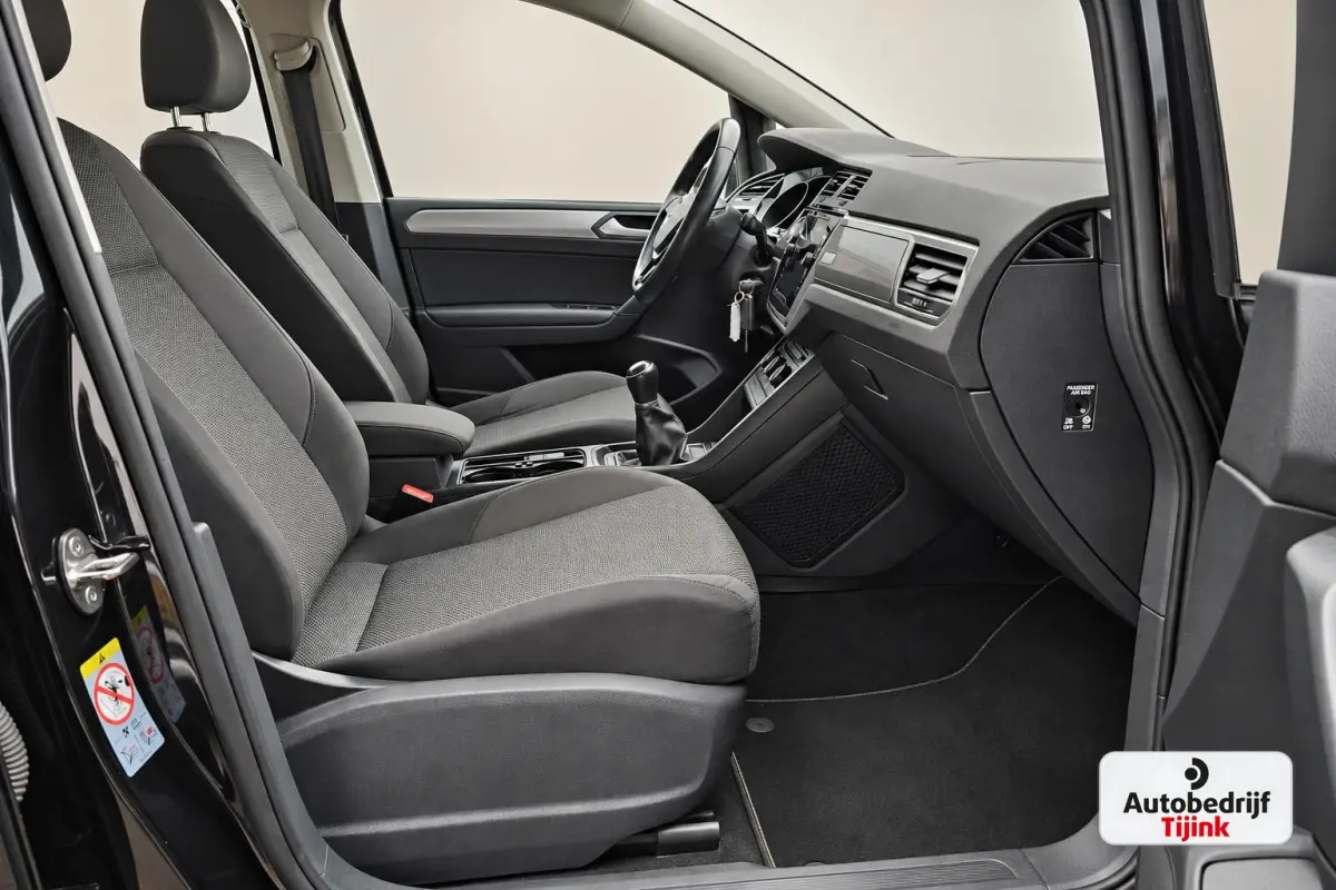 1.2 TSI Comfortline 7-persoons | Climatronic | Trekhaak | LMV | Cruise | App-connect |