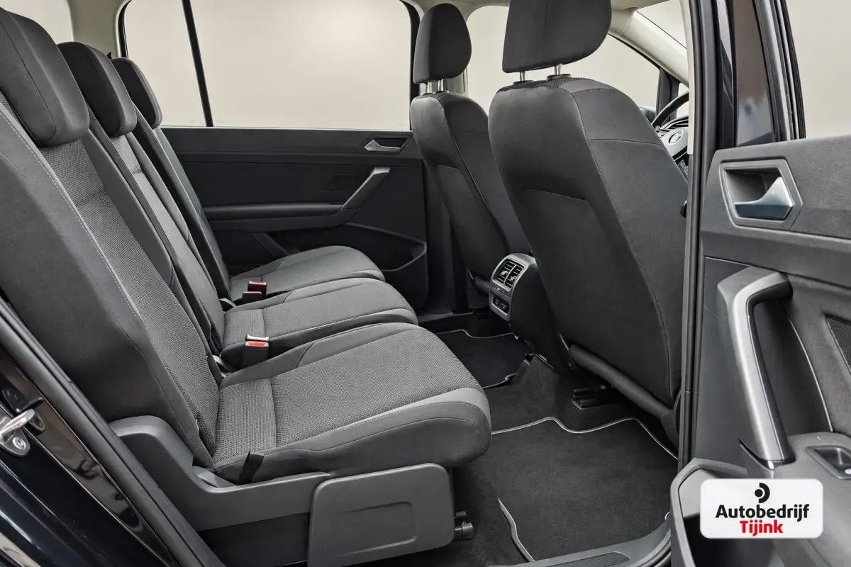 1.2 TSI Comfortline 7-persoons | Climatronic | Trekhaak | LMV | Cruise | App-connect |