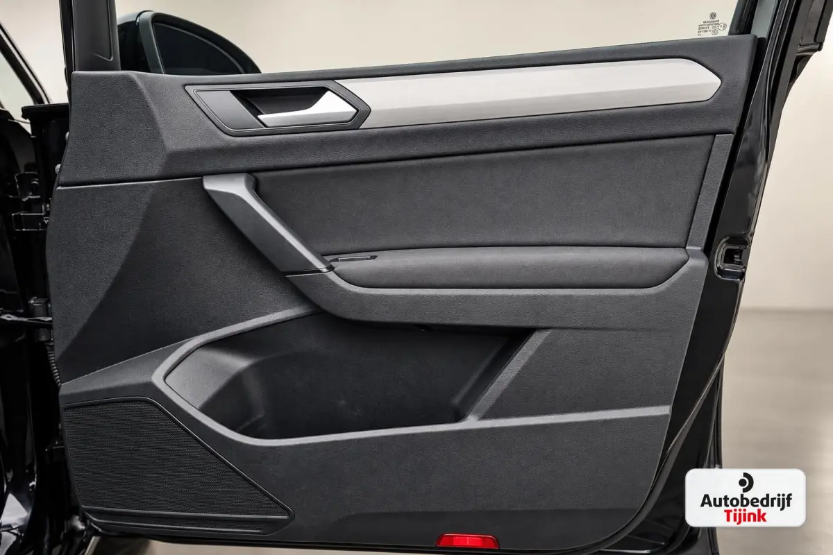 1.2 TSI Comfortline 7-persoons | Climatronic | Trekhaak | LMV | Cruise | App-connect |