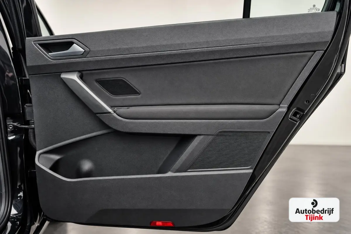 1.2 TSI Comfortline 7-persoons | Climatronic | Trekhaak | LMV | Cruise | App-connect |