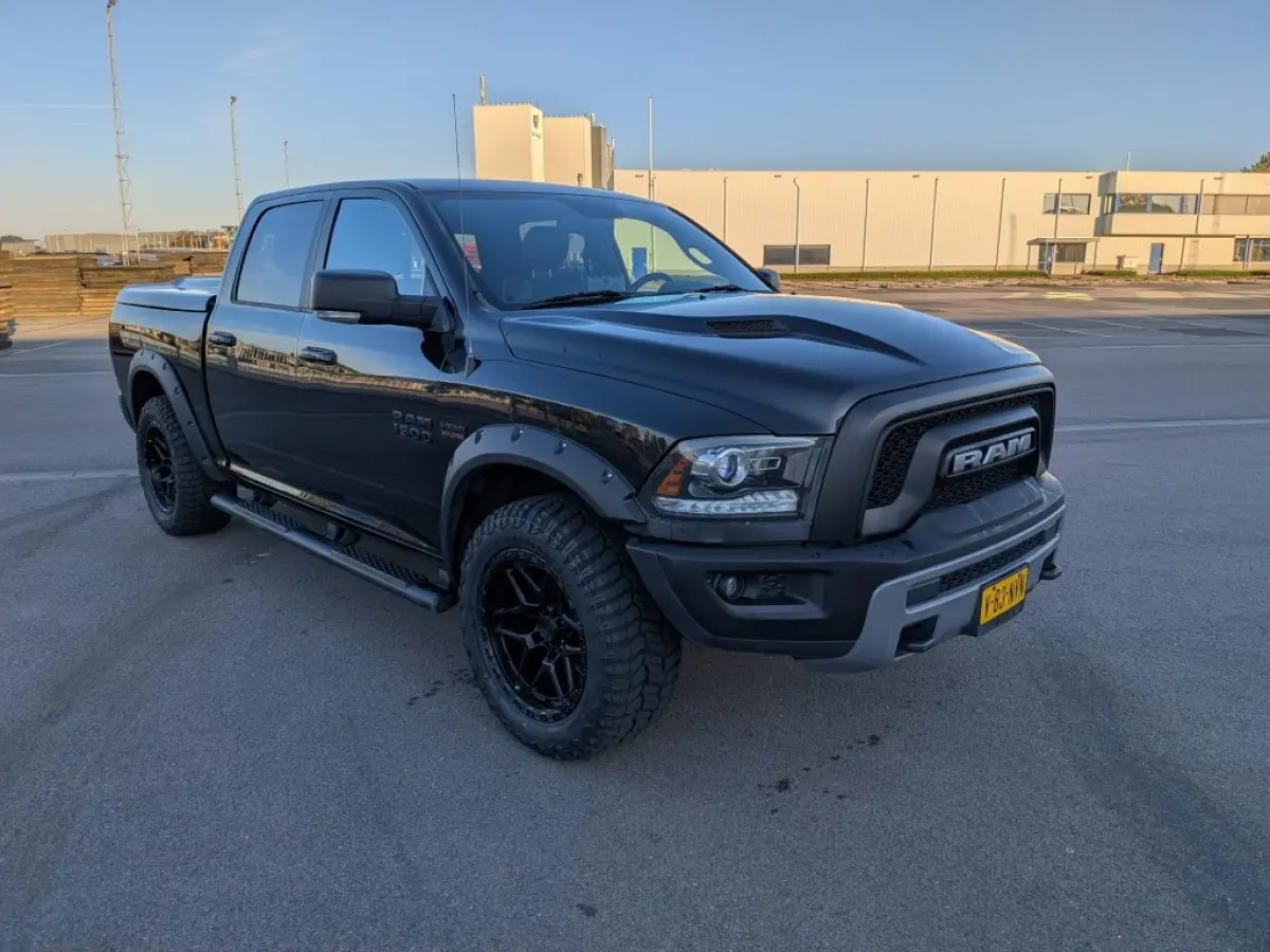 1500 5.7 V8 4x4 Crew Cab 5'7 Rebel Leder, Luchtvering, Trekh 3500