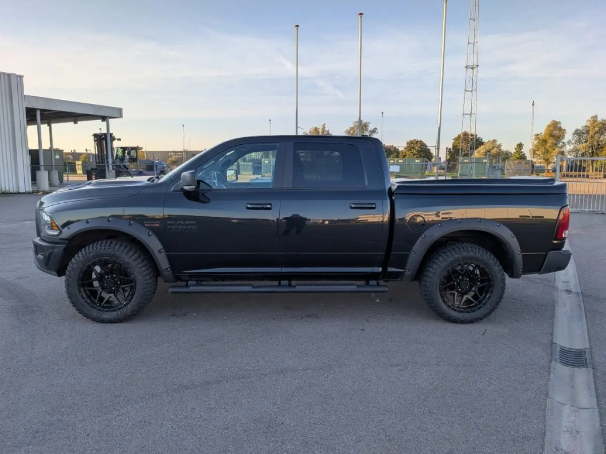 1500 5.7 V8 4x4 Crew Cab 5'7 Rebel Leder, Luchtvering, Trekh 3500