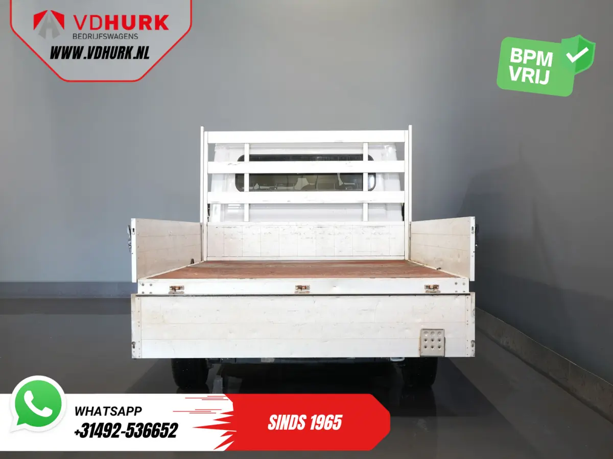 2.2 140 pk DC Dubbel Cabine Open Laadbak/ 7 Pers./ 2.5t Trekverm./ Cruise/ Airco/ 288x215x35/ Pick up