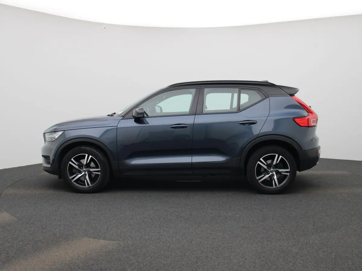 2.0 B4 AWD R-Design | Automaat | Apple Carplay/Android Auto | Achteruitrijcamera | Stoelverwarming | Parkeersensoren |