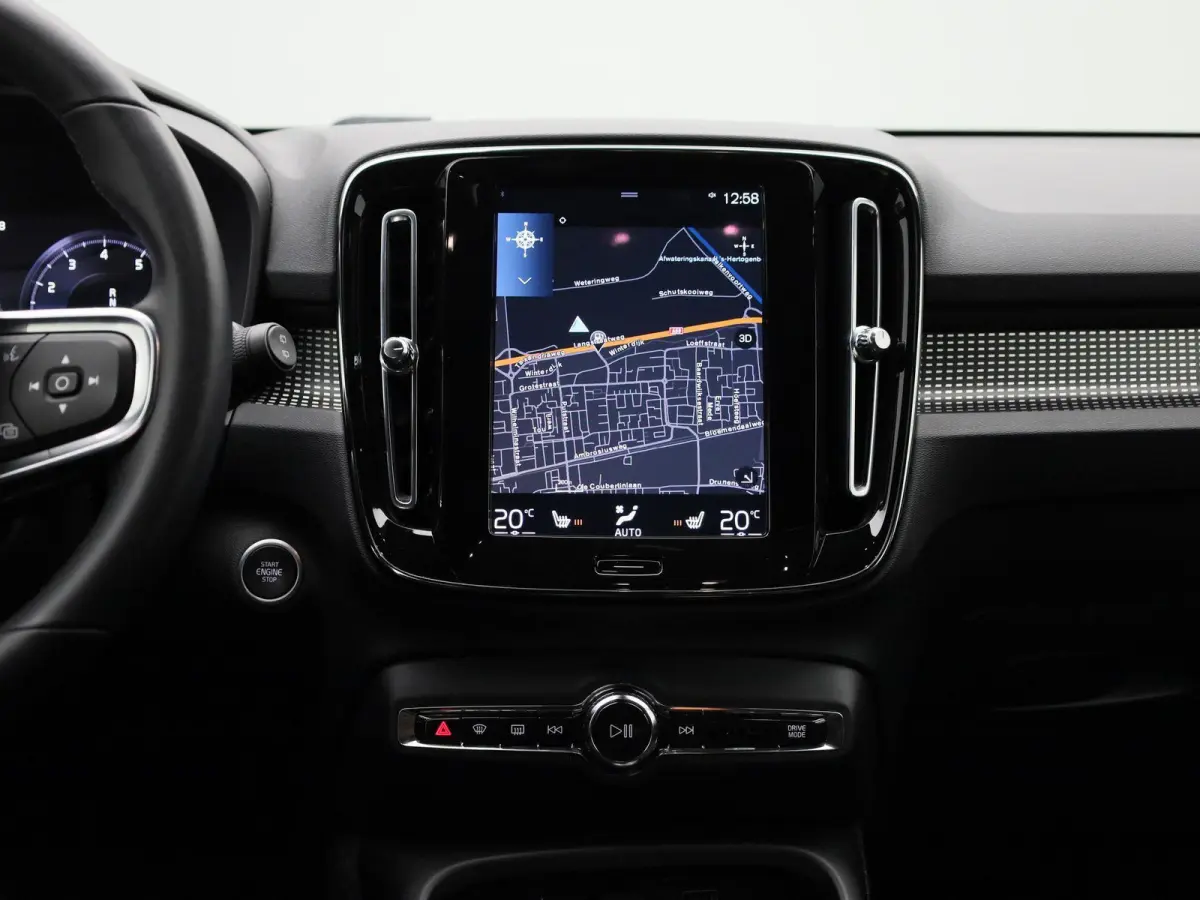 2.0 B4 AWD R-Design | Automaat | Apple Carplay/Android Auto | Achteruitrijcamera | Stoelverwarming | Parkeersensoren |