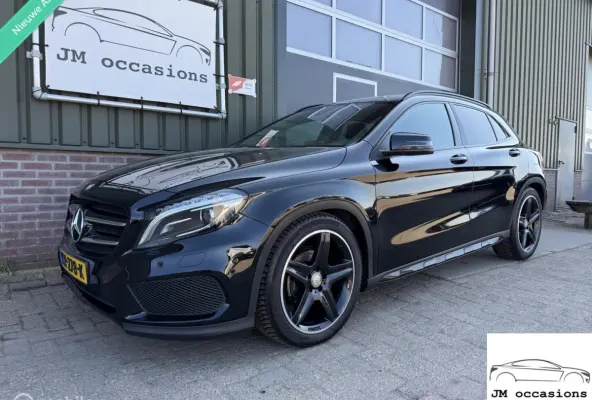 180 AMG Night Edition|Xenon|Getint glas|