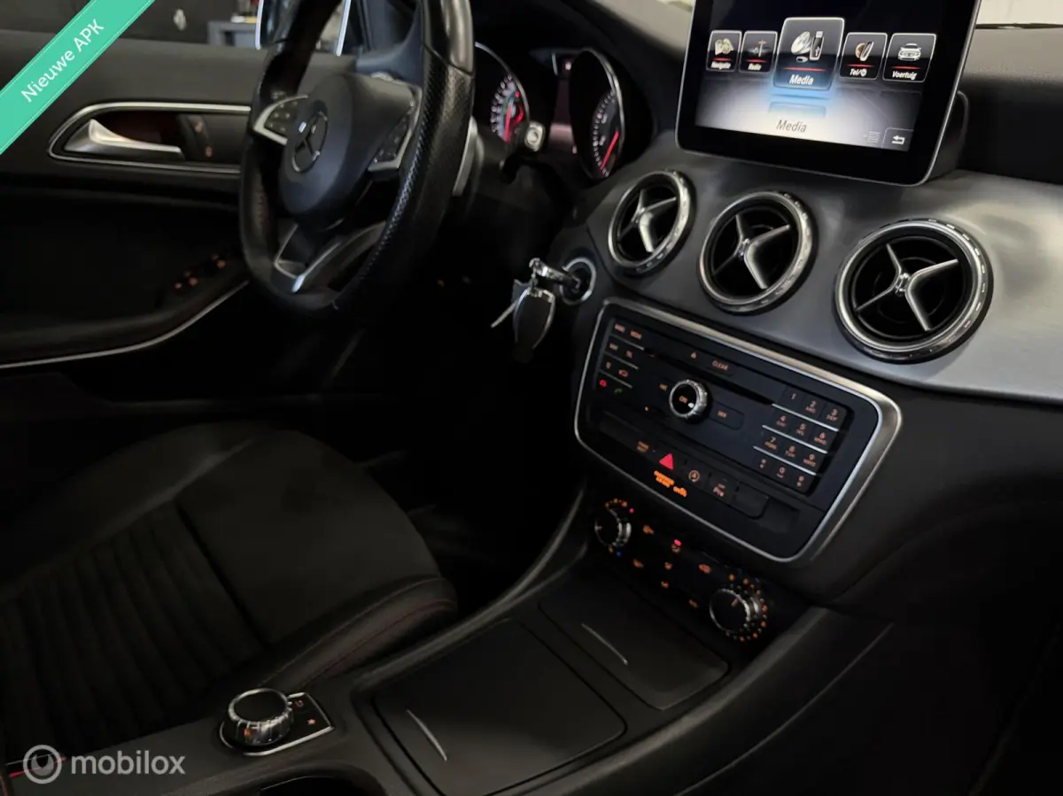 180 AMG Night Edition|Xenon|Getint glas|