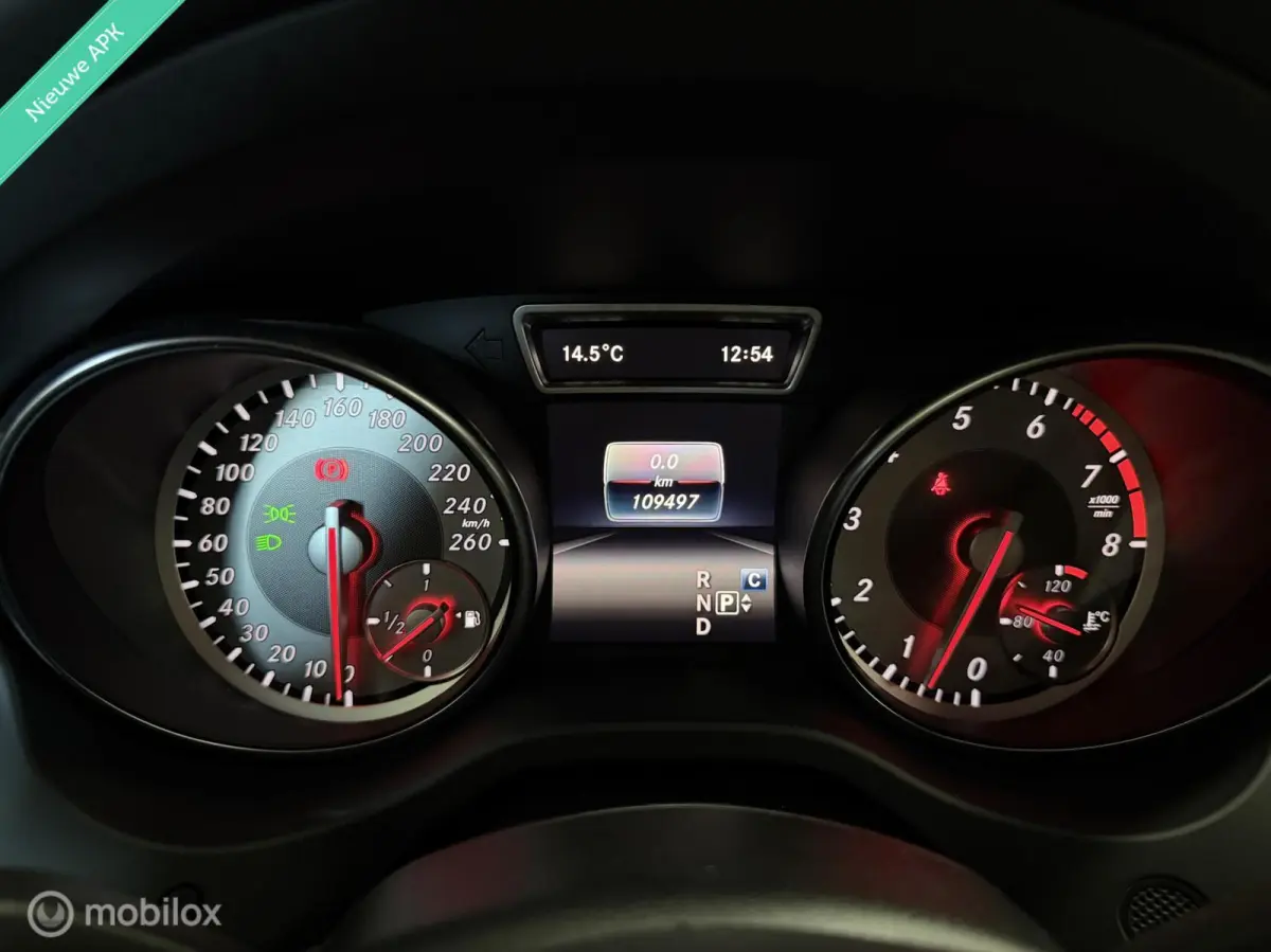 180 AMG Night Edition|Xenon|Getint glas|