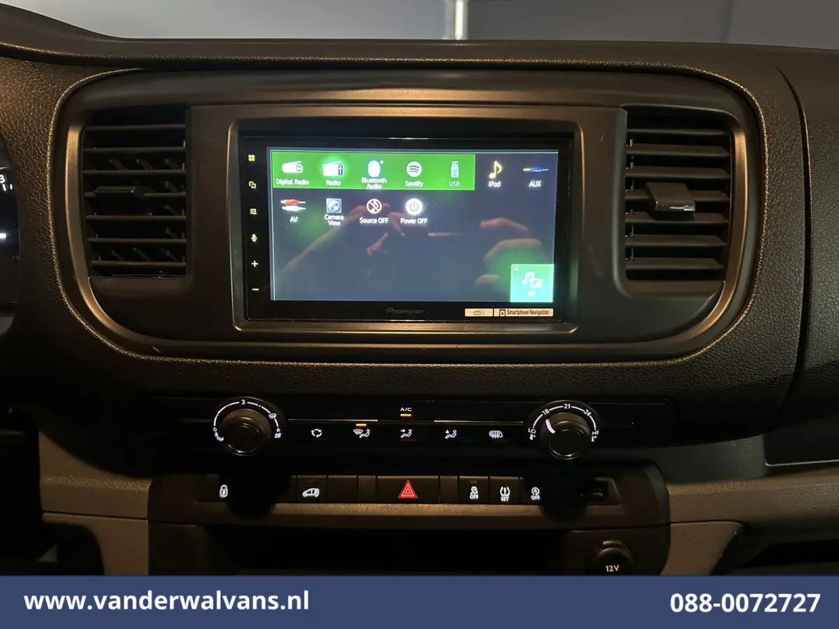 1.5 BlueHDI L2H1 Euro6 Airco | Camera | Cruisecontrol | Trekhaak | Sidebars Parkeersensoren