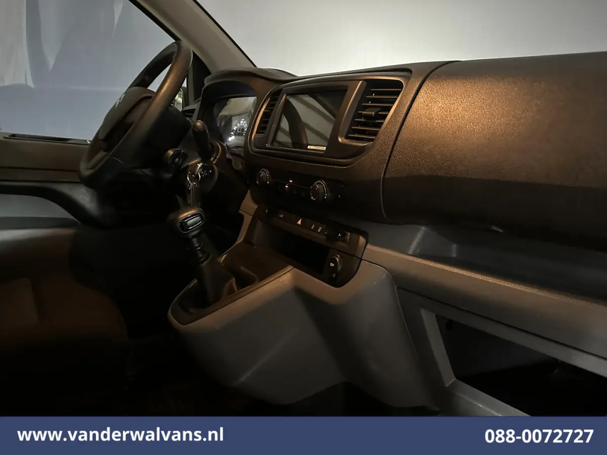 1.5 BlueHDI L2H1 Euro6 Airco | Camera | Cruisecontrol | Trekhaak | Sidebars Parkeersensoren