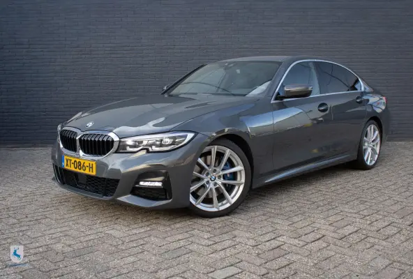 330i High Executive Edition M-sport / Dravit Grau / Head-up / 19'' Breyton / Elek. Trekhaak