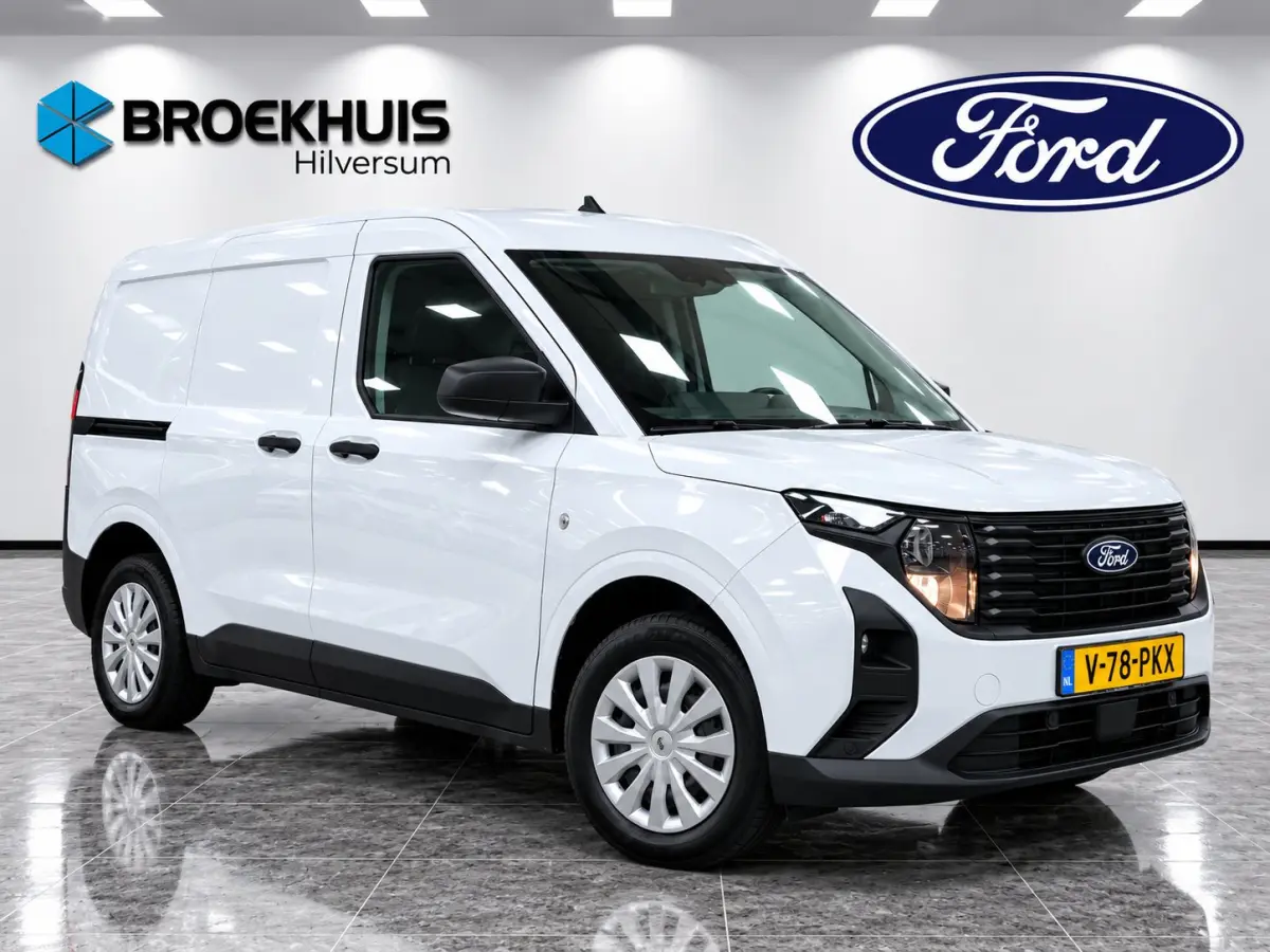 Trend 1.5 EcoBlue 100pk | 1100 kg trekgewicht | 700kg laadvermogen | Camera | Navi | Stoelverwarming |