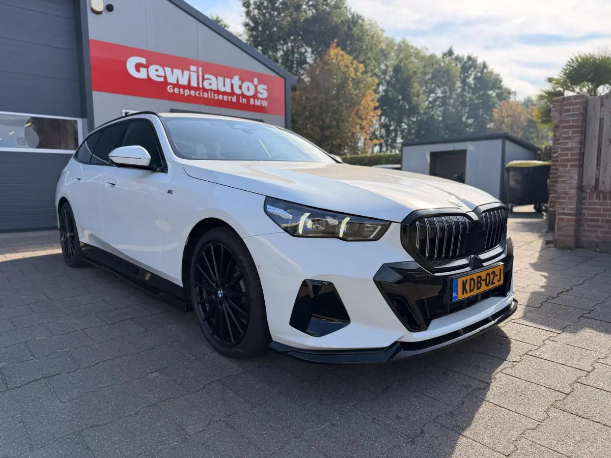 530e xDrive M-Sport
