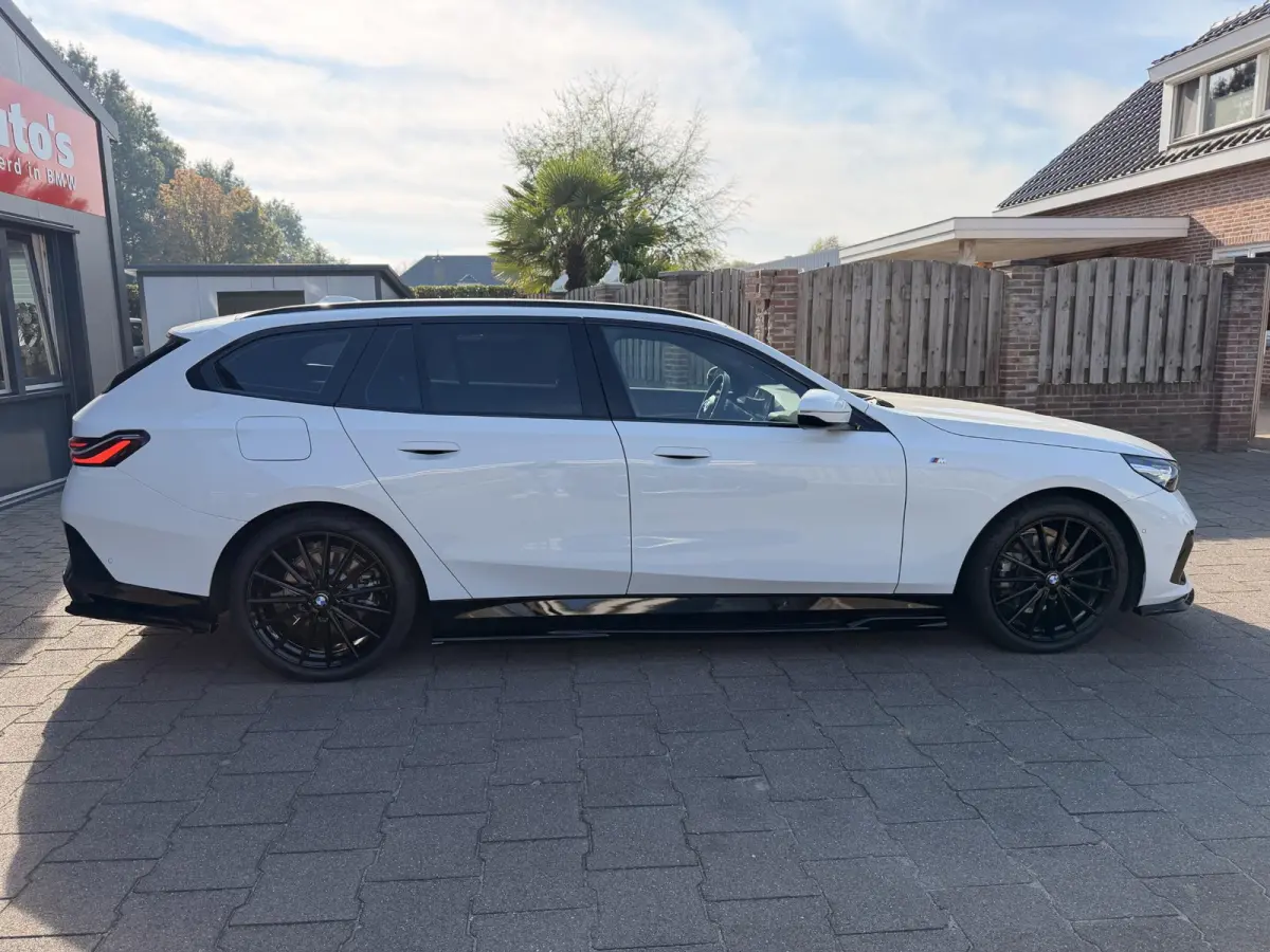 530e xDrive M-Sport