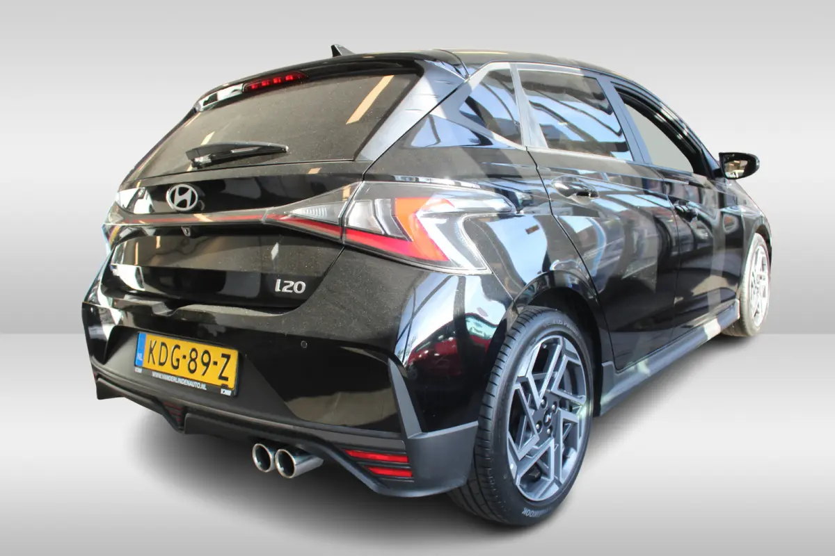1.2 MPI N-LINE l Cruise Control l Lane Assist l BLIS l PDC Achter l Achteruitrijcamera l Airco l Navi l DAB l Bluetooth