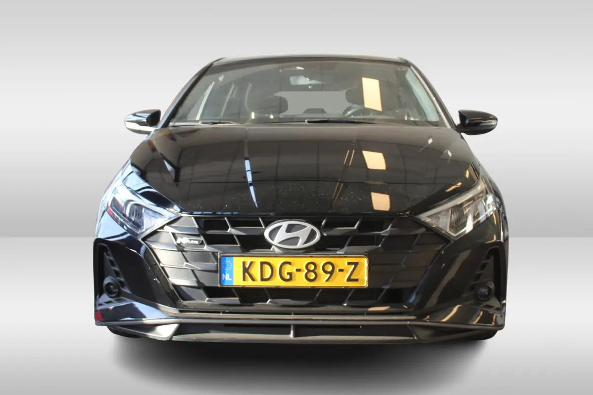 1.2 MPI N-LINE l Cruise Control l Lane Assist l BLIS l PDC Achter l Achteruitrijcamera l Airco l Navi l DAB l Bluetooth
