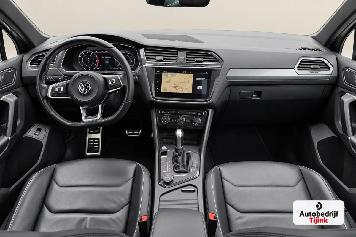 2.0 TSI 4MOTION 220PK R-Line | Pano | HUD | Dynaudio | Leder | Stoelverwarming | 360 camera | Lane/Park/Light Assist |  Vol |