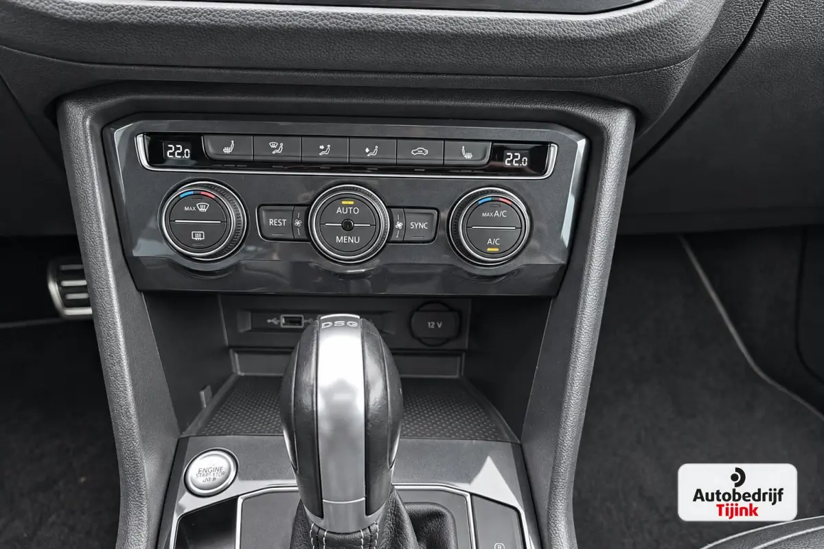 2.0 TSI 4MOTION 220PK R-Line | Pano | HUD | Dynaudio | Leder | Stoelverwarming | 360 camera | Lane/Park/Light Assist |  Vol |