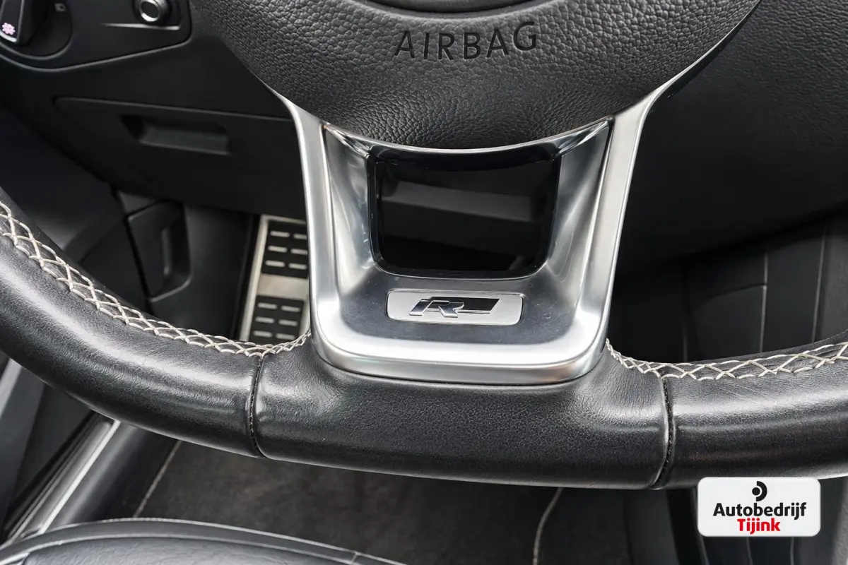 2.0 TSI 4MOTION 220PK R-Line | Pano | HUD | Dynaudio | Leder | Stoelverwarming | 360 camera | Lane/Park/Light Assist |  Vol |