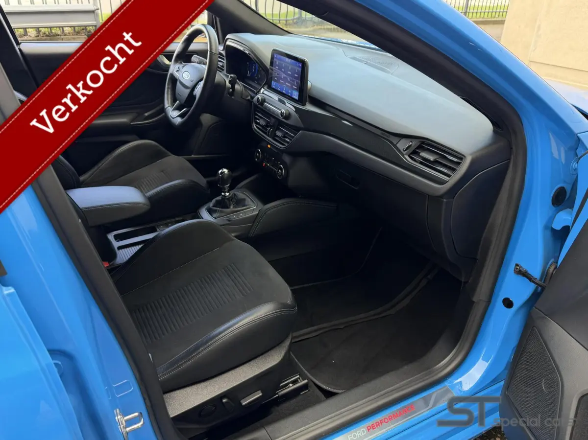 2.3 EcoBoost ST-X Edition|KW|diffuser