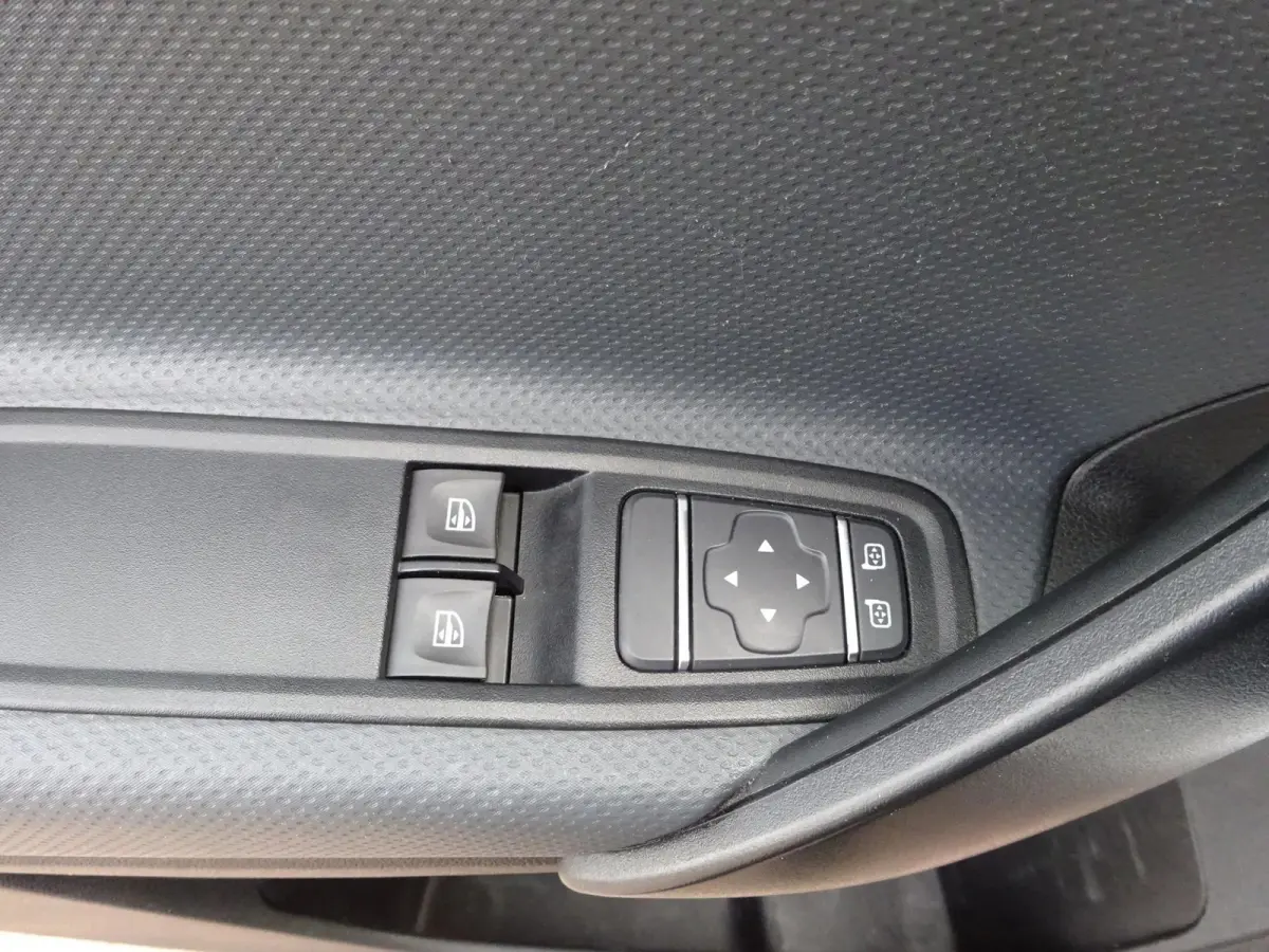 108 CDI L1 Pro MBUX AIRCO CRUISE CONTROL NAVIGATIE