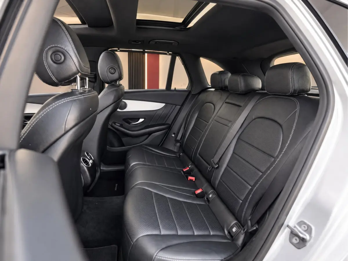 350e 4MATIC Premium Plus