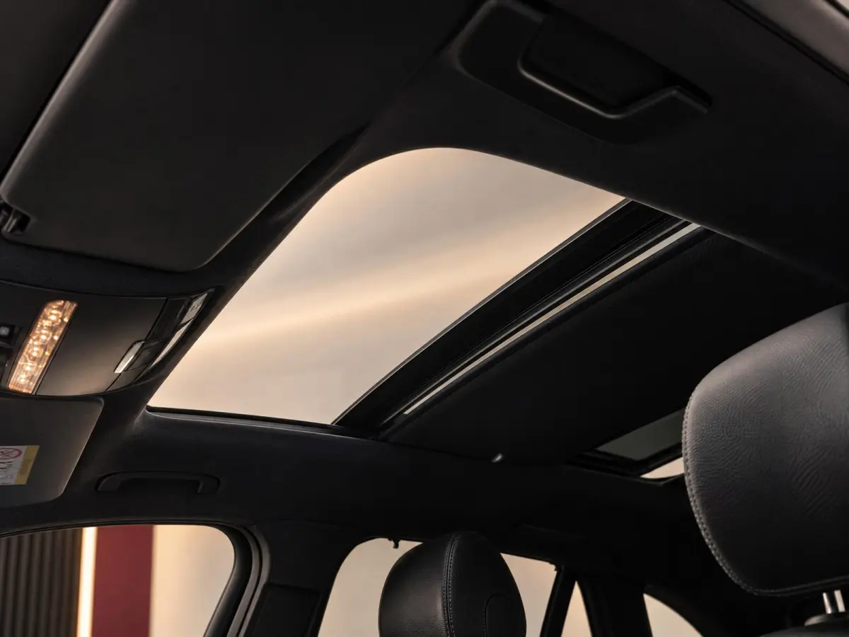 350e 4MATIC Premium Plus
