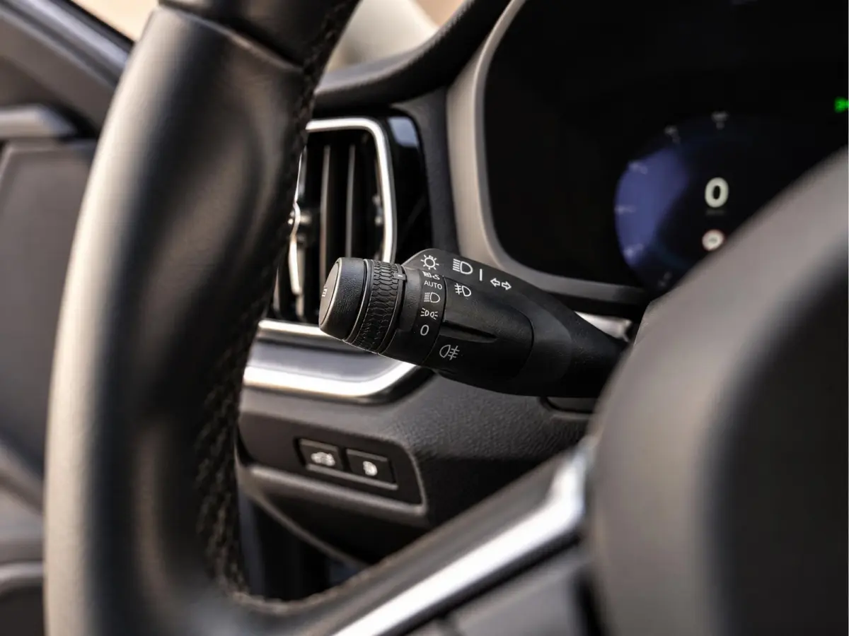 2.0 T6 Plug-in hybrid AWD Plus Bright
