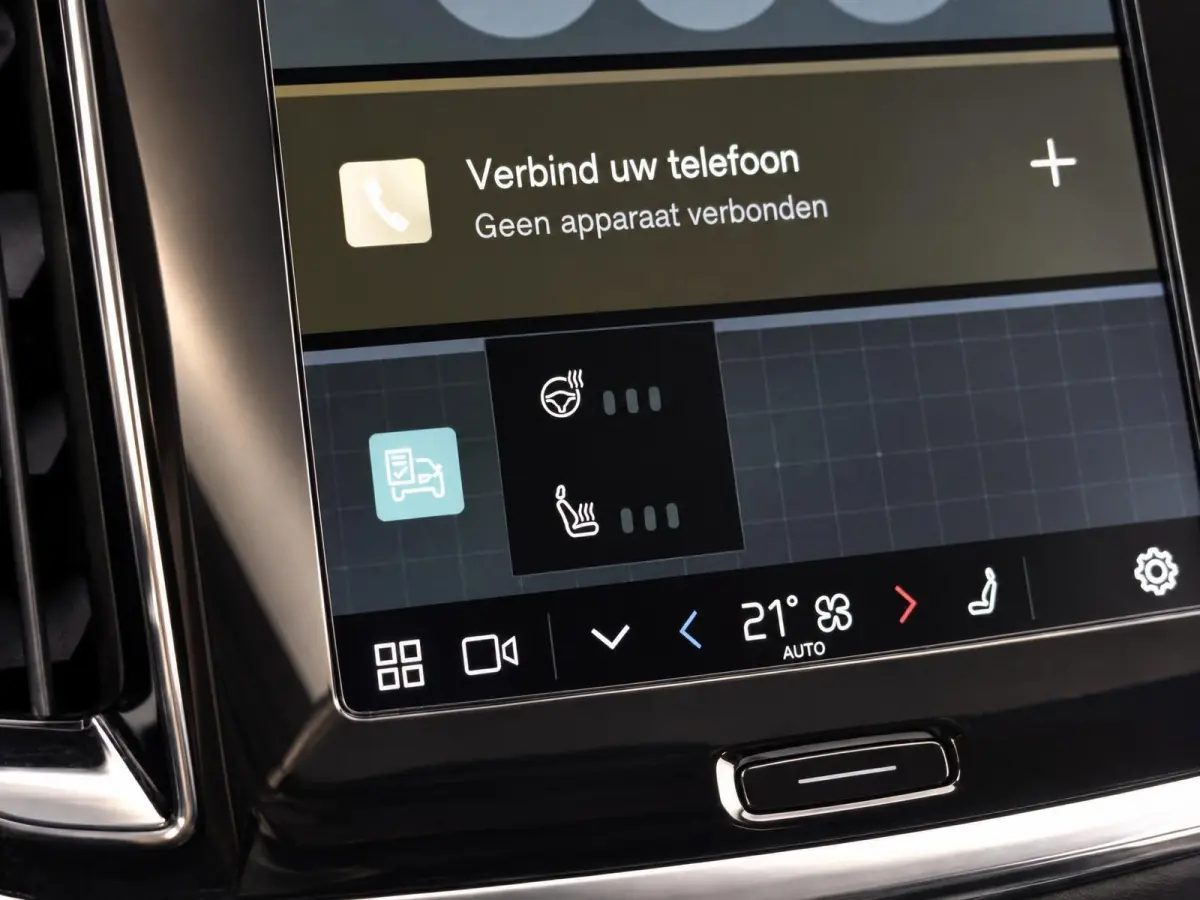 2.0 T6 Plug-in hybrid AWD Plus Bright
