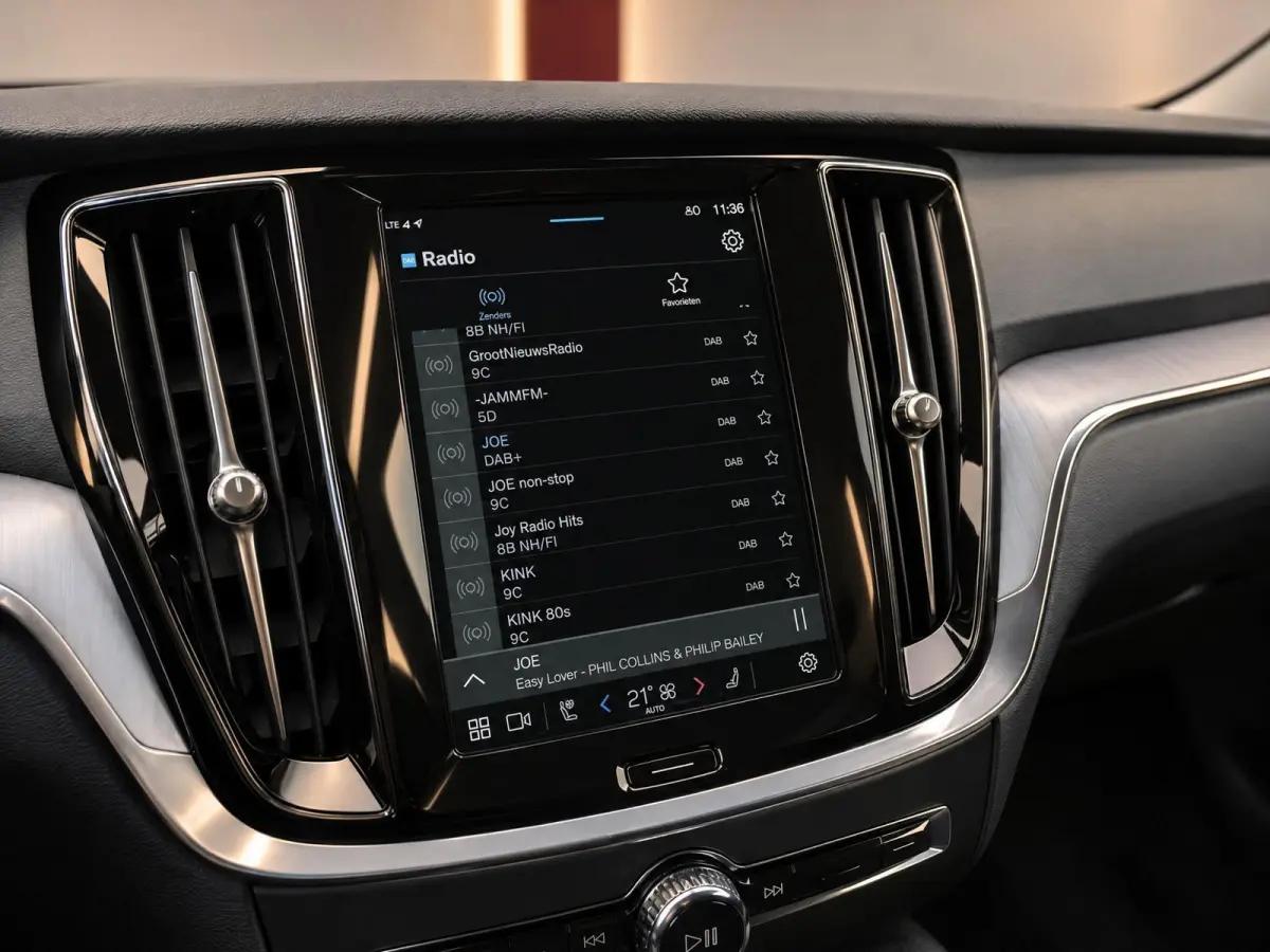 2.0 T6 Plug-in hybrid AWD Plus Bright