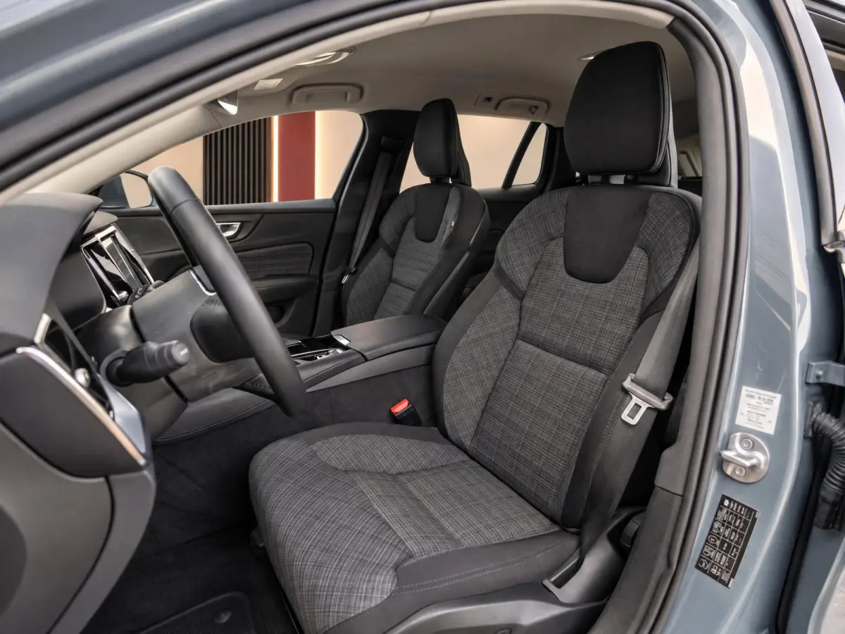 2.0 T6 Plug-in hybrid AWD Plus Bright