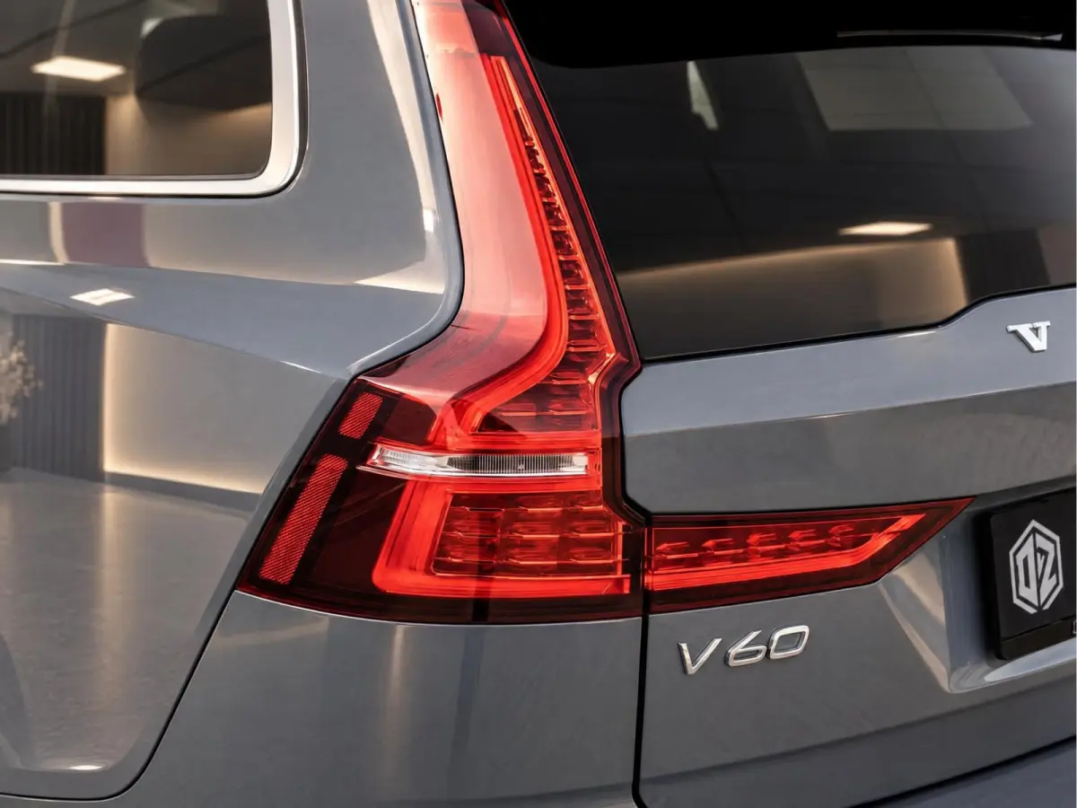 2.0 T6 Plug-in hybrid AWD Plus Bright