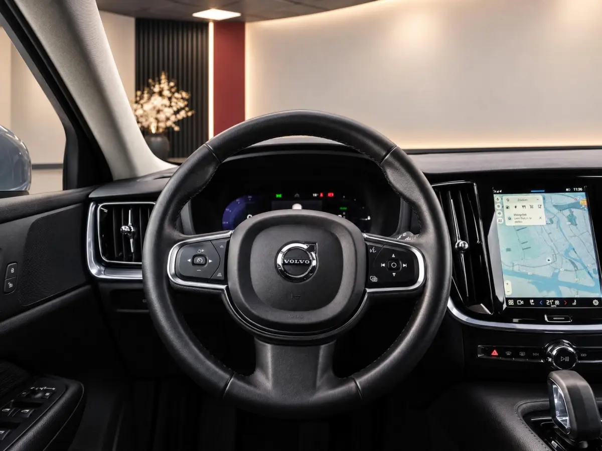 2.0 T6 Plug-in hybrid AWD Plus Bright