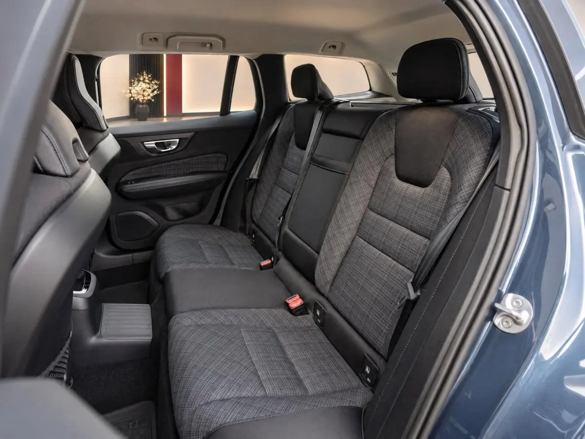2.0 T6 Plug-in hybrid AWD Ultimate Bright