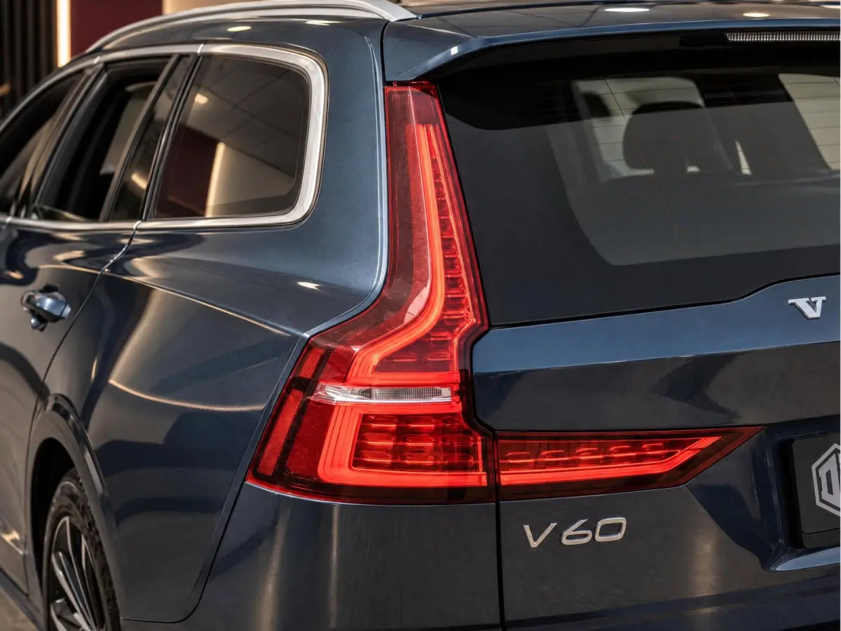 2.0 T6 Plug-in hybrid AWD Ultimate Bright