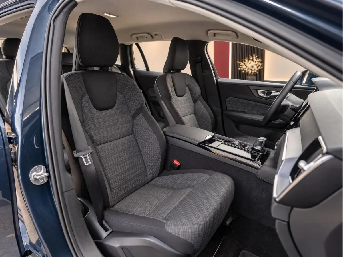2.0 T6 Plug-in hybrid AWD Ultimate Bright