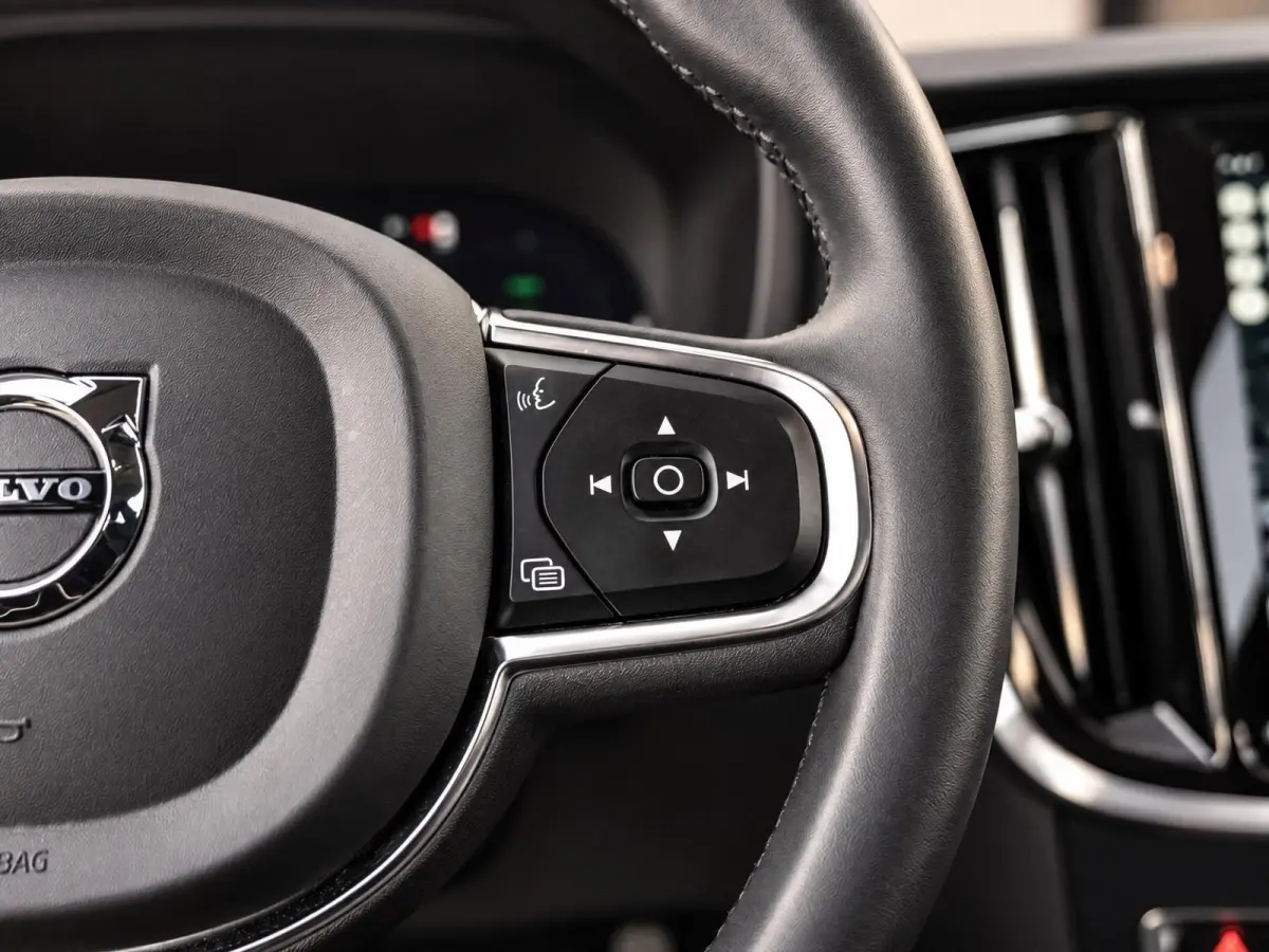 2.0 T6 Plug-in hybrid AWD Ultimate Bright