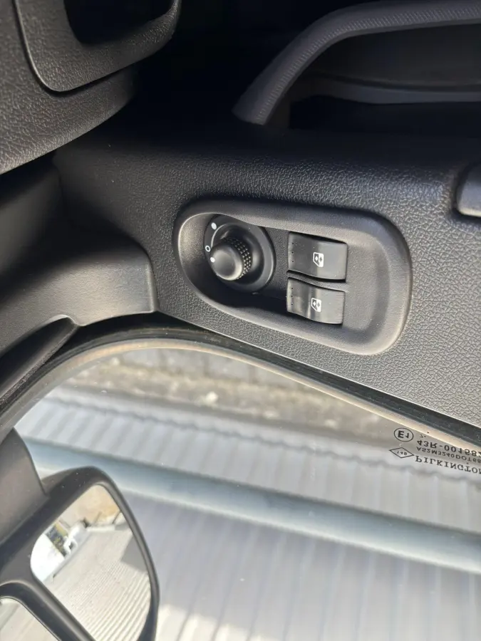 2.3 BiTurbo L2H2*CARPLAY*3-ZITS*A/C*CRUISE*HAAK*